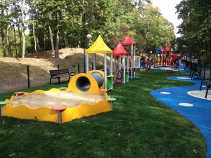 Bezpieczna nawierzchnia na plac zabaw (3)